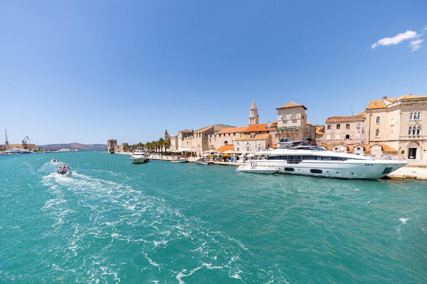 Agava Lux Lejlighed Trogir Eksteriør billede